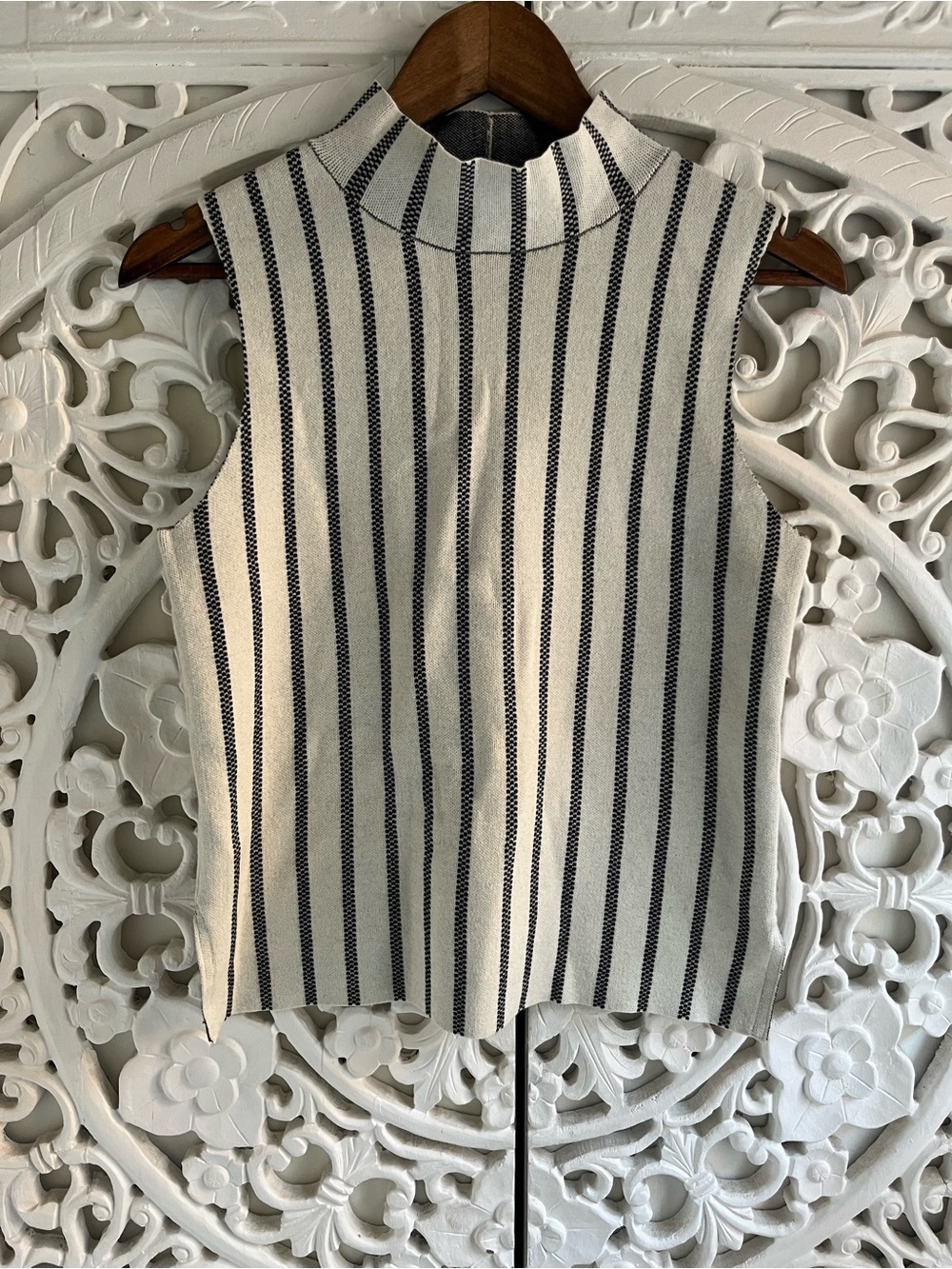 Moth Anthropologie Striped Mock Neck Sleeveless Knit Sweater Top Size XS